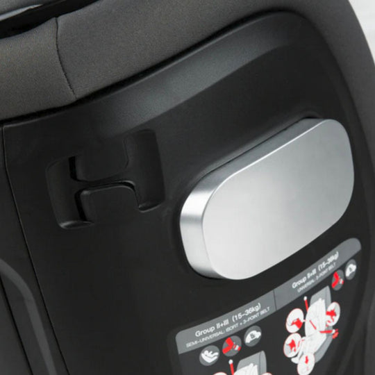 Close-up of a Jikel Baby car seat with a control panel and branding.