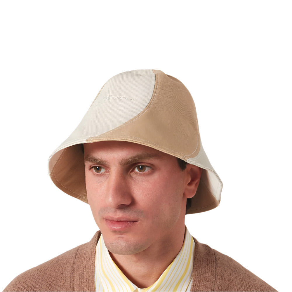 A model wearing Jacquemus Le Bob Gelato Stylish Cotton Beige Bucket Hat