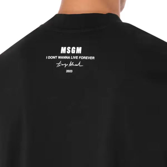 Close up rear view of neckline of MSGM Tiago Alexandre X MSGM I Don't Wanna Live Forever Men's T-Shirt worn by a male model
