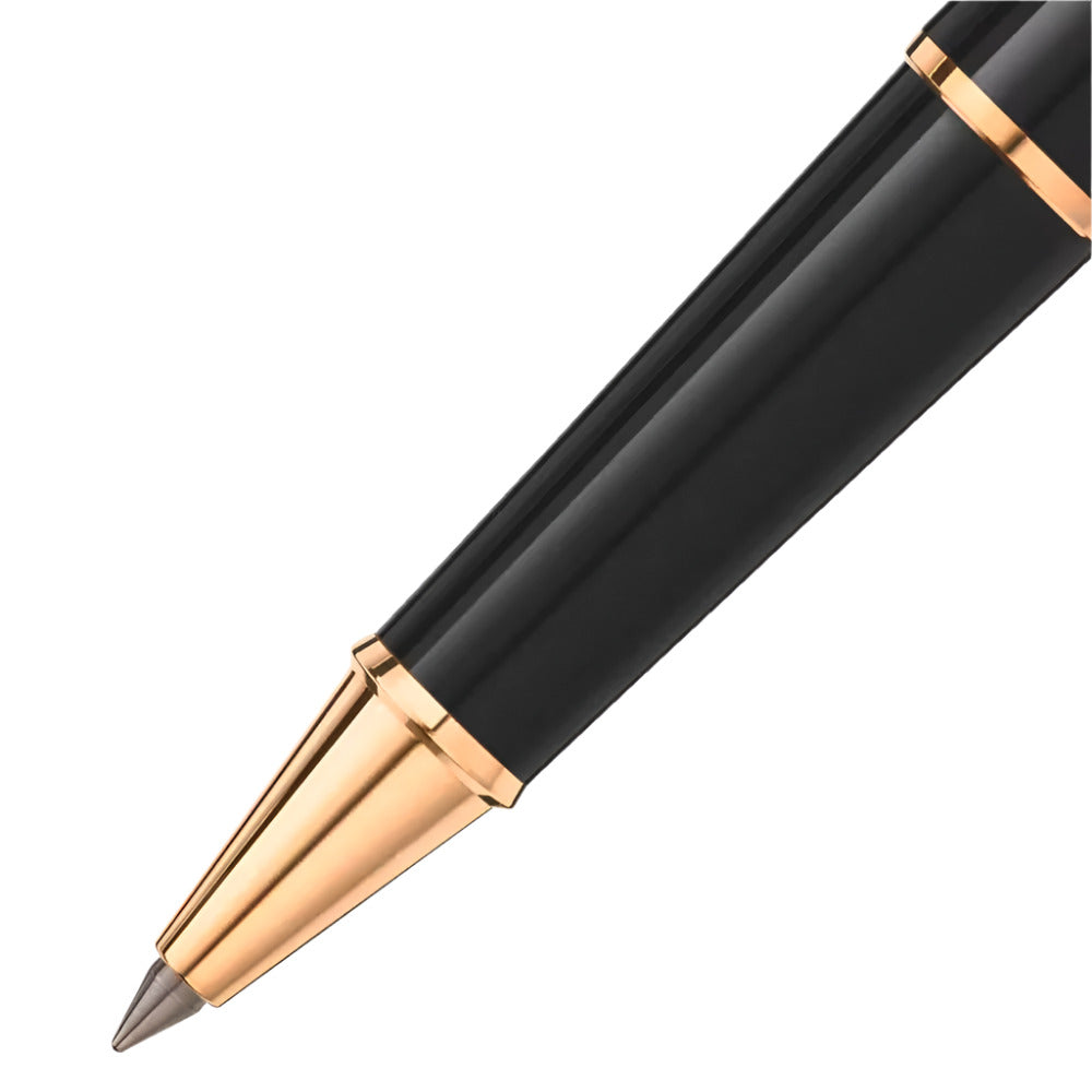 Close up of the writing tip of Montblanc Meisterstück Around the World in 80 Days Classique Rollerball with Red Diamond Clip