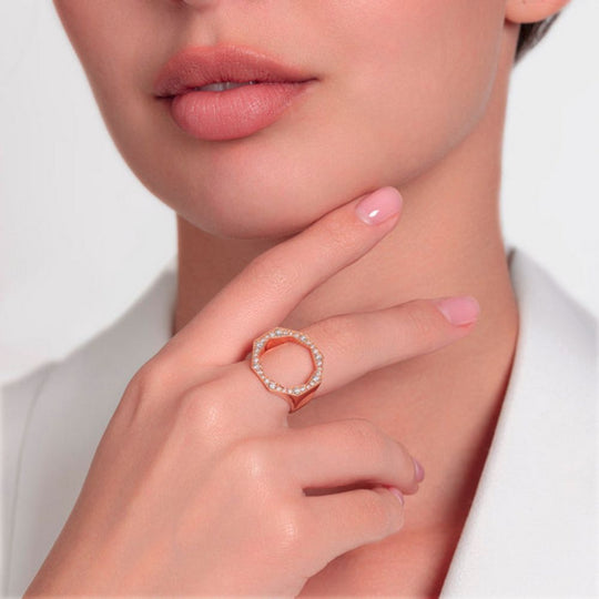 A model showing off Samra Birwaz Turath Diamond Ring