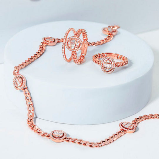 Samra Quwa Oval Double Ring along with other Jewelries from Samra