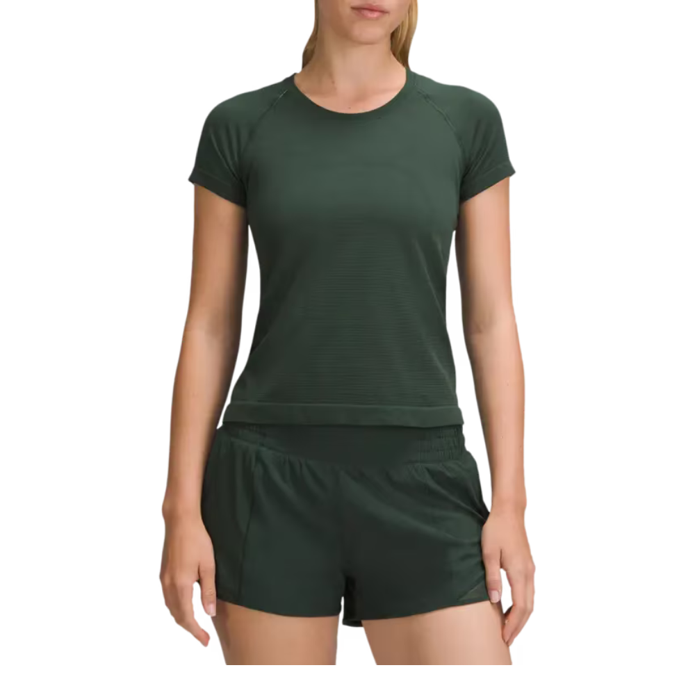 Close up view of a lady model wearing LULULEMON Swiftly Tech Short Sleeve T-Shirt 2.0