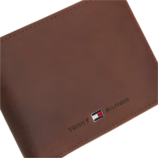 Tommy Hilfiger Sleek Leather Credit Card Wallet