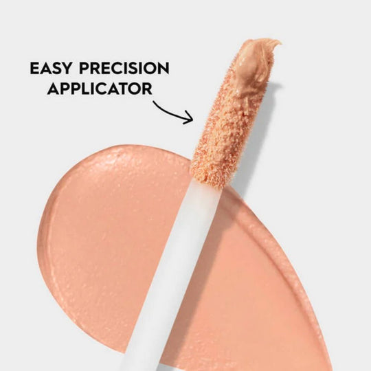 Flocked applicator tip with product, highlighting "EASY PRECISION APPLICATOR."