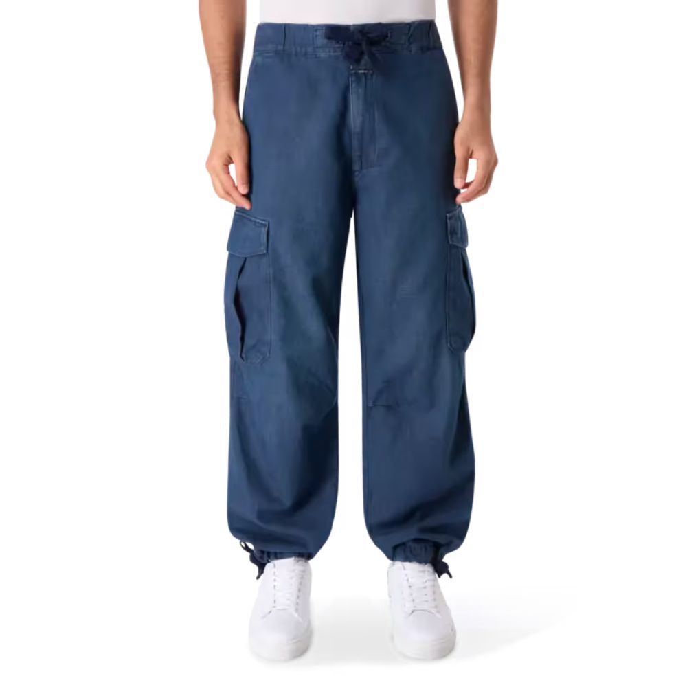 Model Showcasing CLOSED Newport Wide Cargo Pants