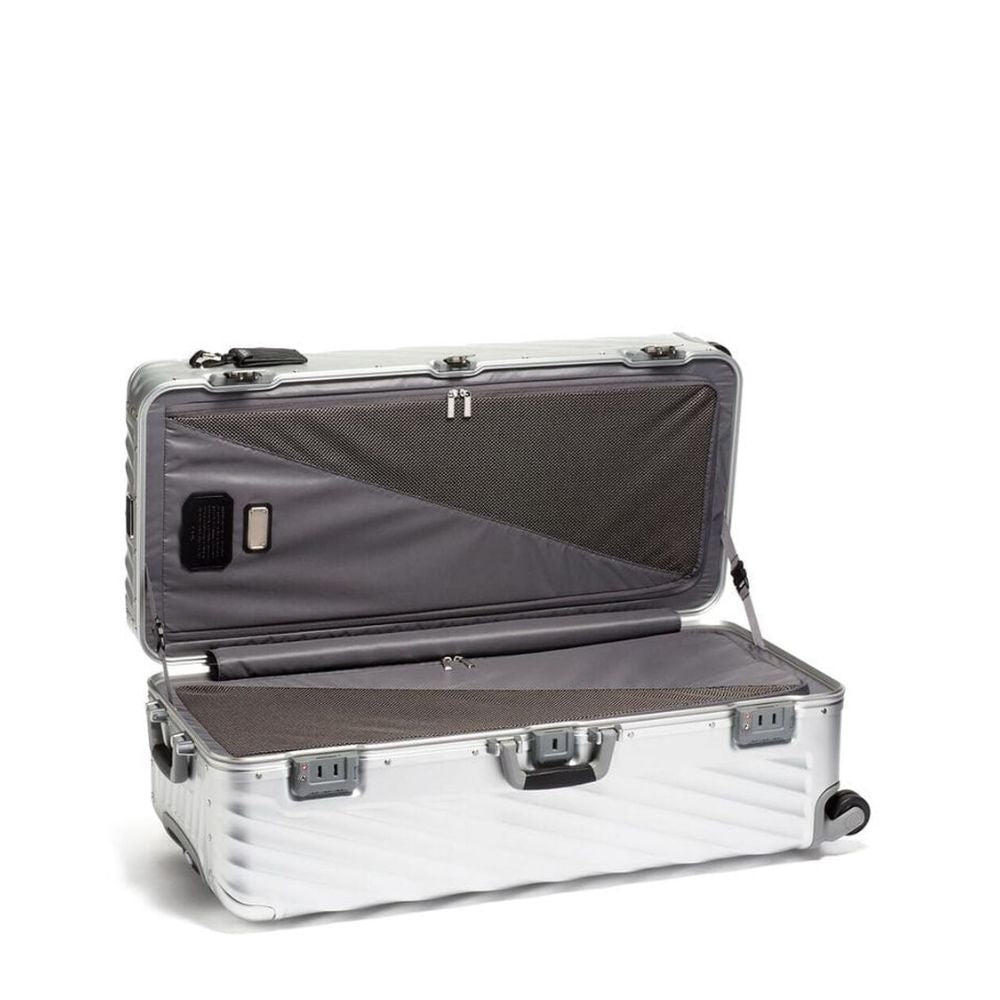 TUMI 19 Degree Rolling Trunk: Model 135598-1776