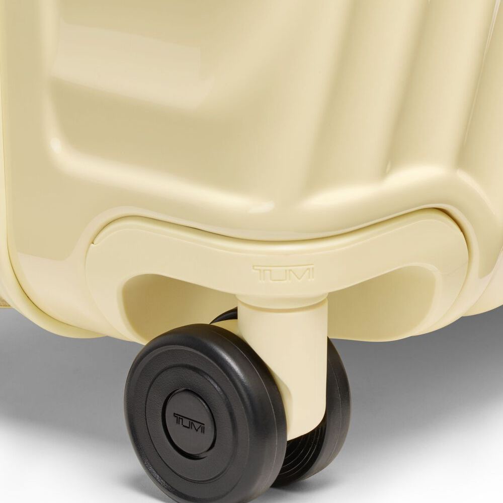 Close up of the wheel on TUMI Iconic Alpha 3 Packing Case: Model Number 139686-1596