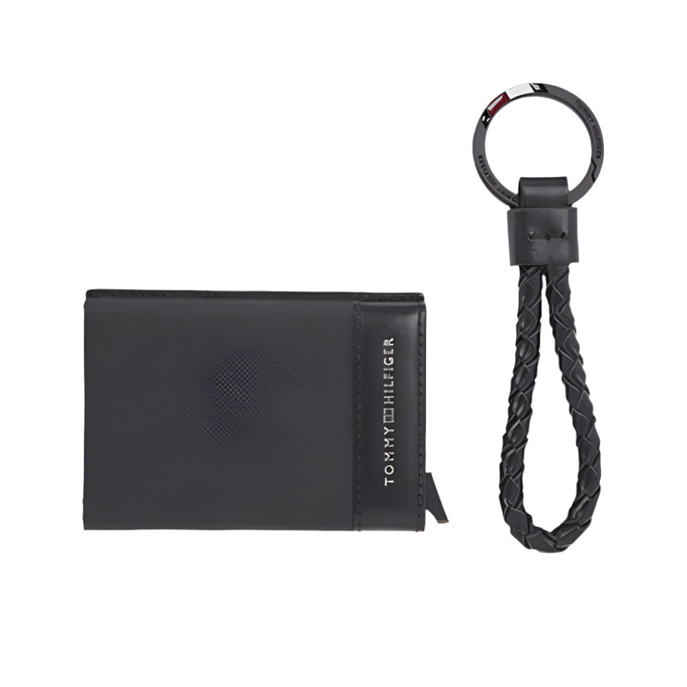 Tommy Hilfiger Logo Detail Wallet and Keychain Gift Set