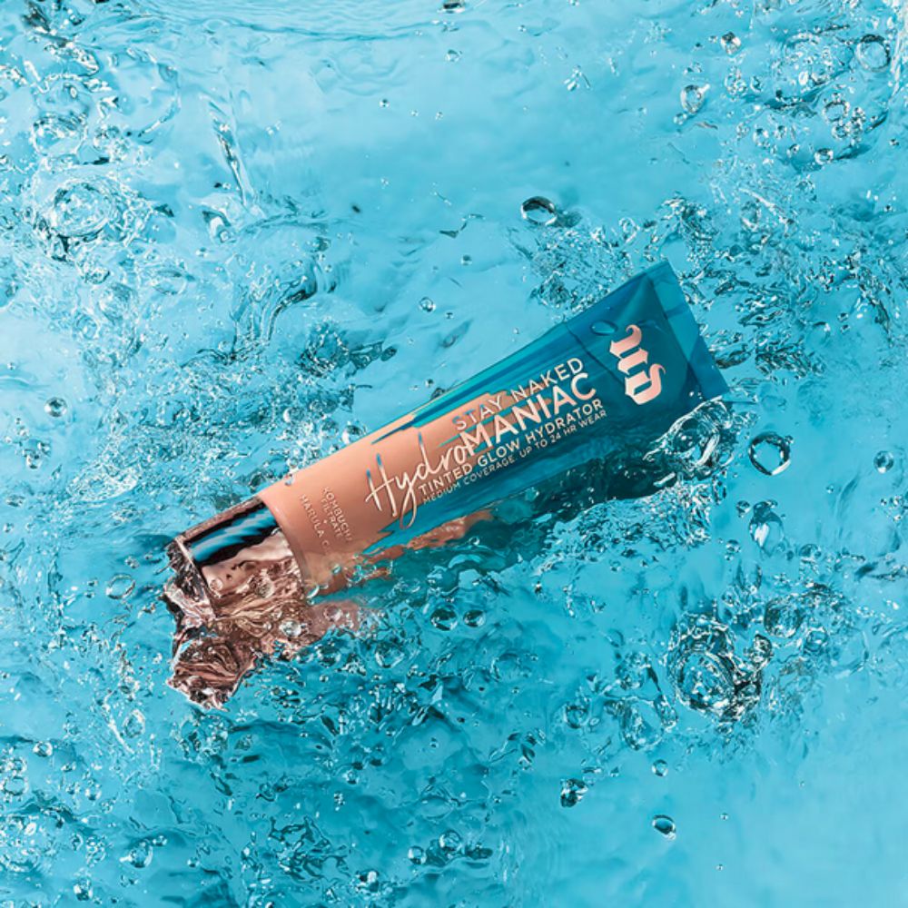 Urban Decay Hydromaniac Glowy Tinted Hydrator Foundation