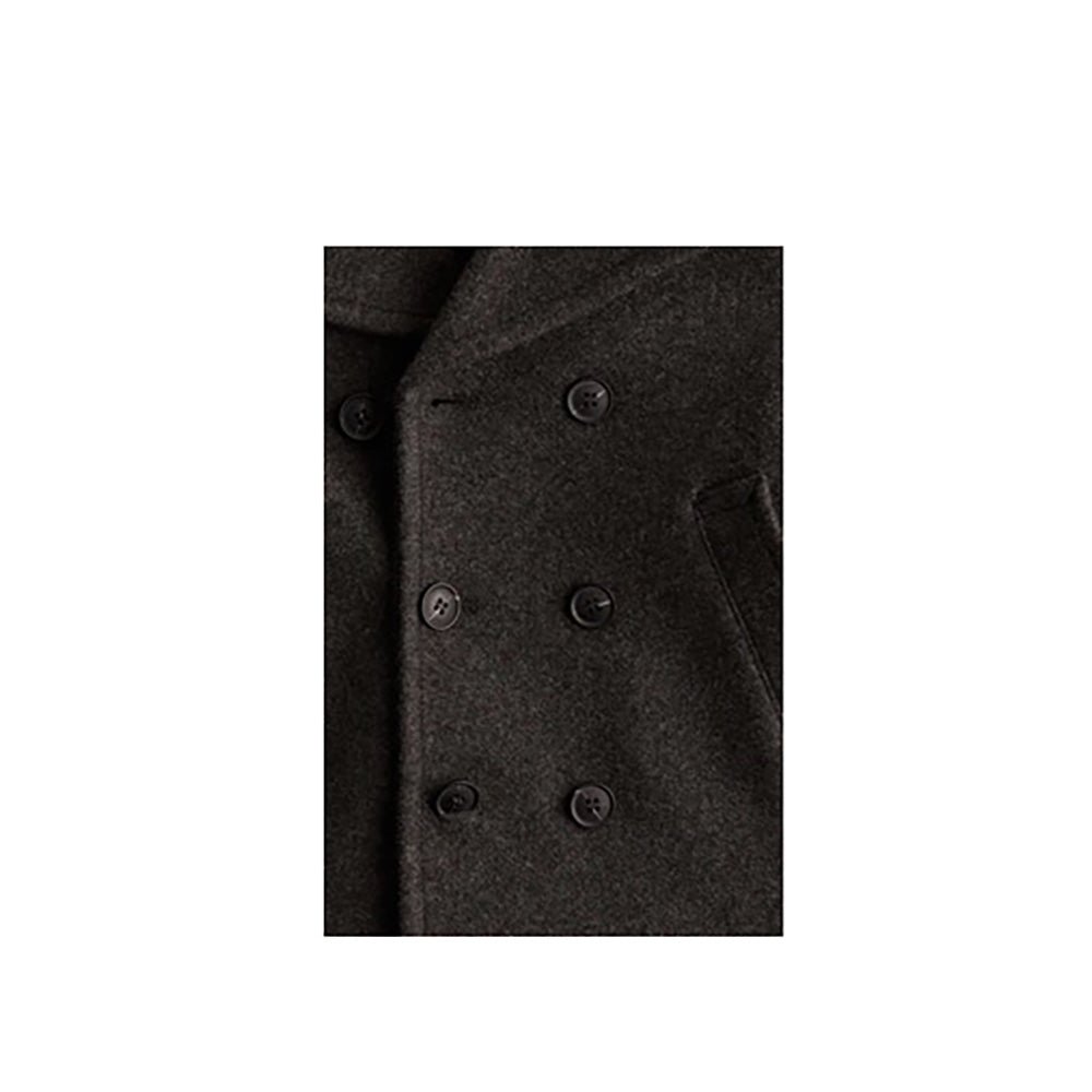 Notch Lapels of Double-breasted pea Coat