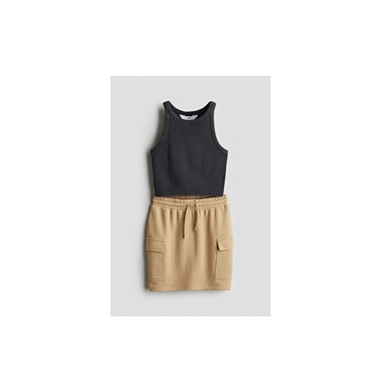 Black Sleeveless Sweatshirt and Beige Skirt with Side Pockets